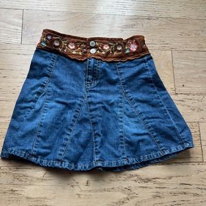 Girls Gap denim skirt